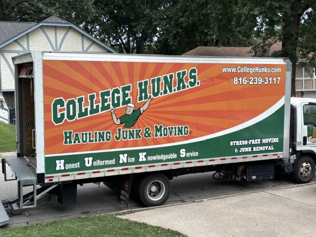 College Hunks Hauling Junk Kansas City