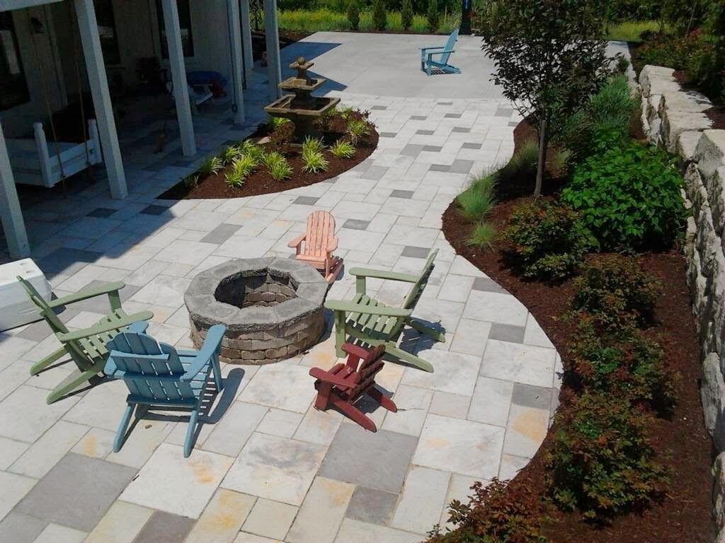 Curby's Lawn & Garden