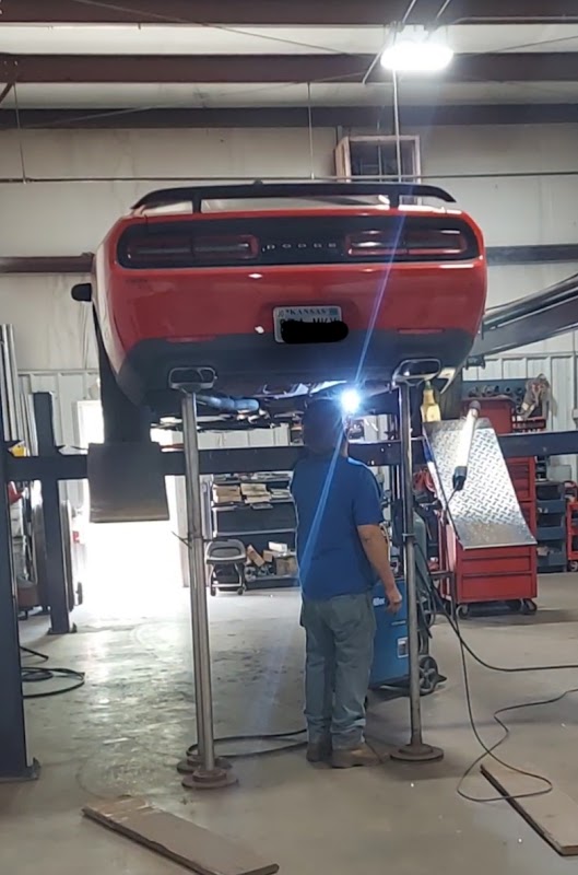 Dan's Muffler Mart