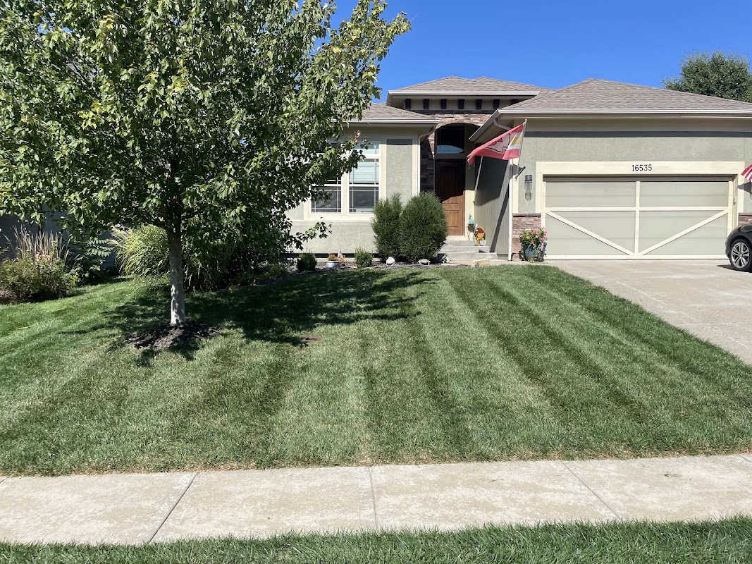 PureGreen Lawn Care